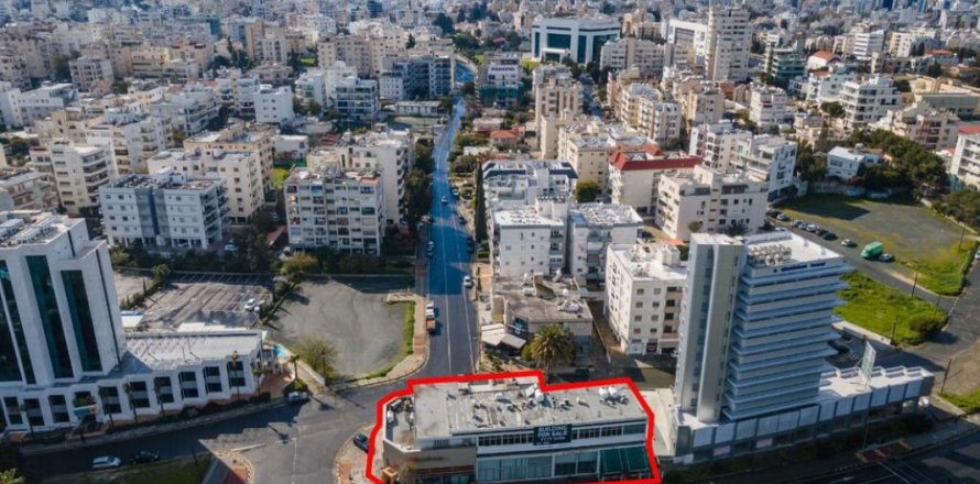 Коммерческая недвижимость 1204м2 в Никосия,  № 37969