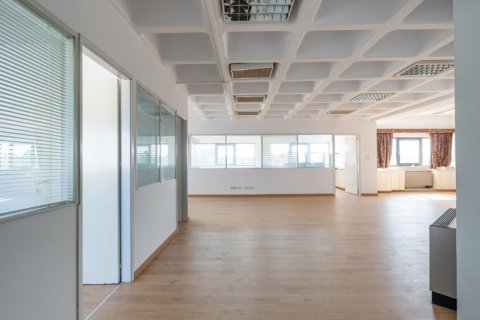 2130m2 Commercial property in Nicosia, No. 37968