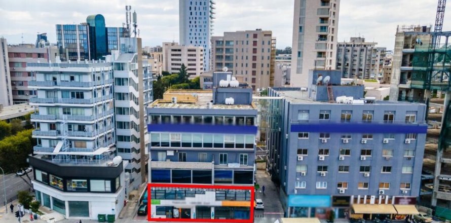 513m2 Local comercial en Nicosia,  No. 37972
