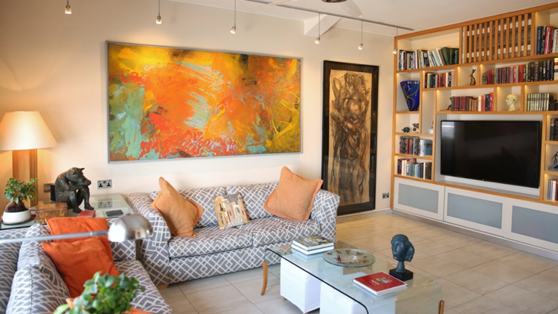 5 bedrooms Villa in Paphos, Cyprus No. 28572