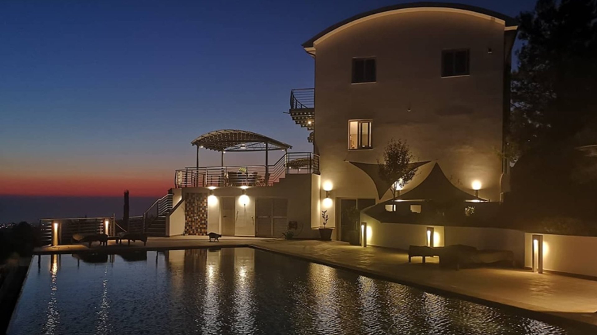 5 bedrooms Villa in Paphos, Cyprus No. 28572