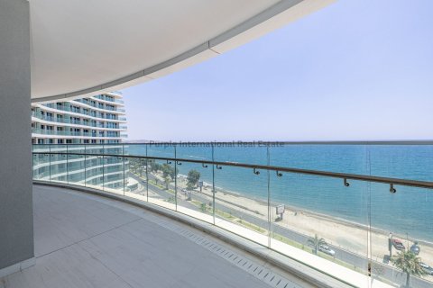 2 bedrooms Apartment in Potamos tis Germasogeias, Germasogeia, Limassol,  No. 37567