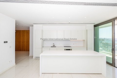 4 bedrooms Apartment in Potamos tis Germasogeias, Germasogeia, Limassol, Cyprus No. 37566 16