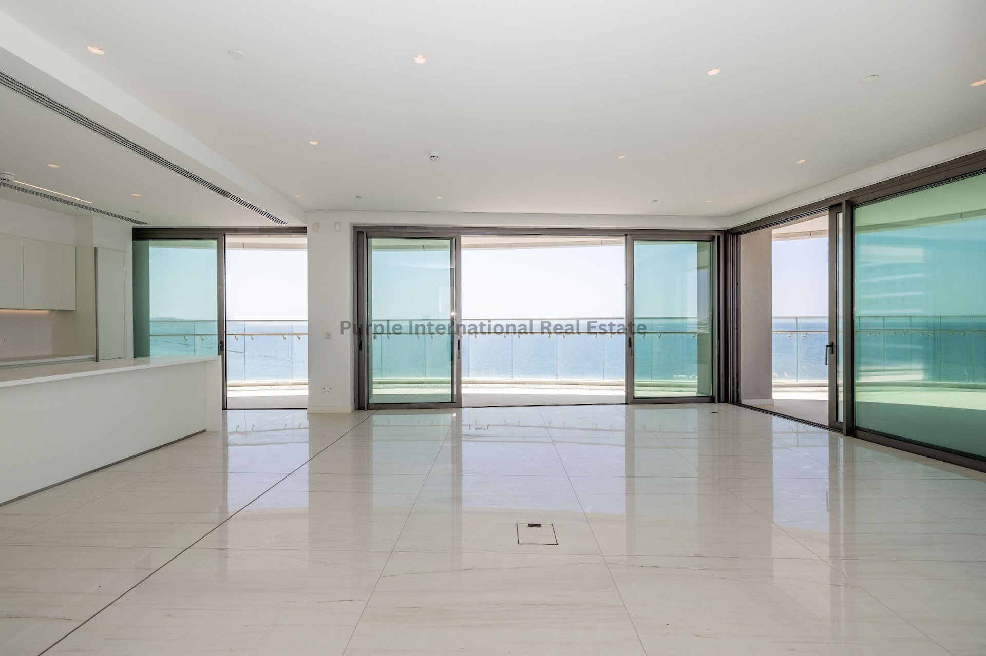 4 bedrooms Apartment in Potamos tis Germasogeias, Germasogeia, Limassol, Cyprus No. 37566