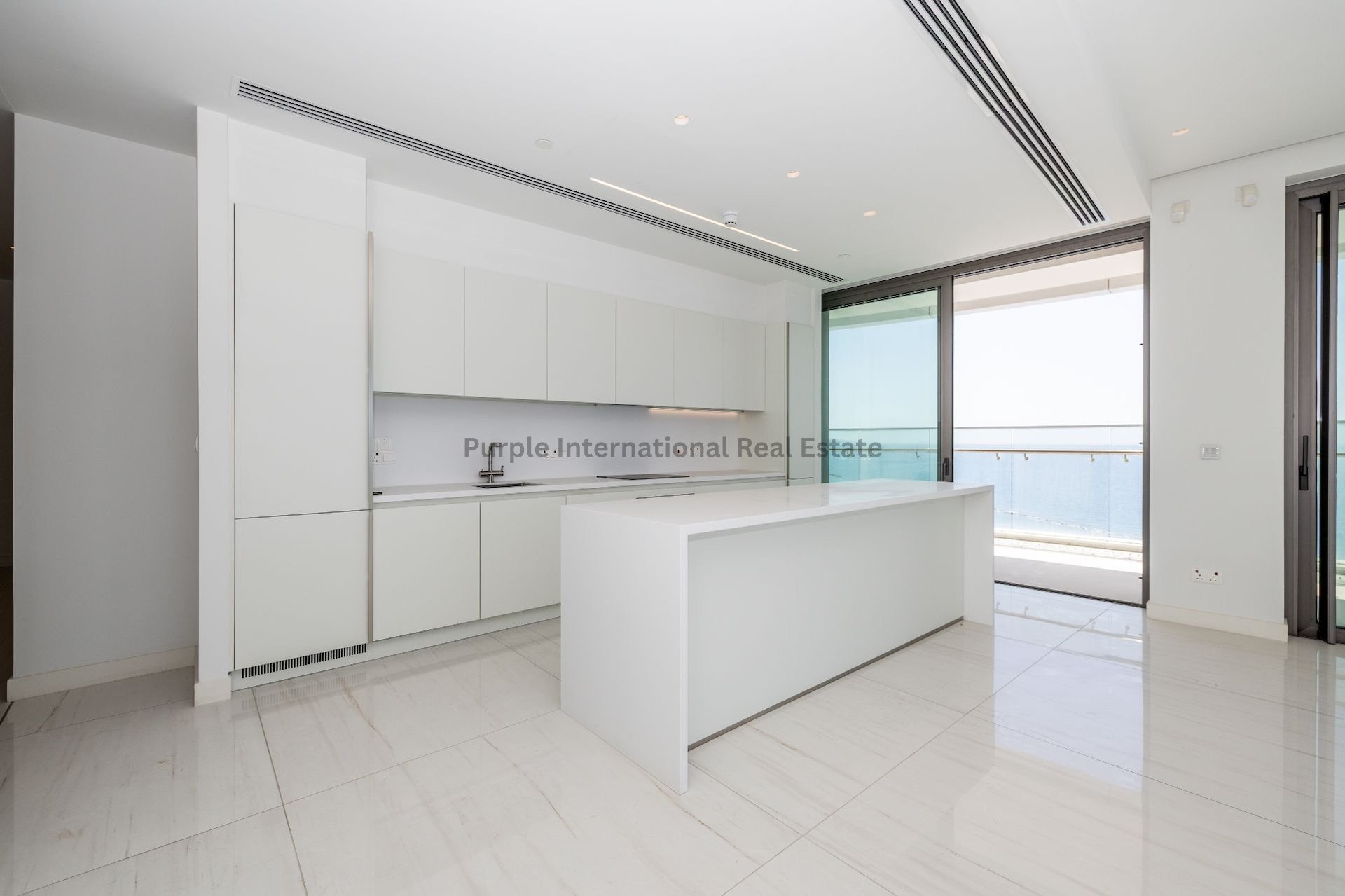 4 bedrooms Apartment in Potamos tis Germasogeias, Germasogeia, Limassol, Cyprus No. 37566