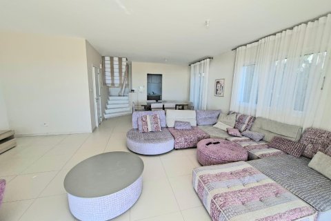 Вилла с 3 спальнями в Хлорака, Пафос,  № 47160 9