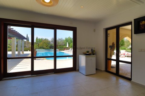5 bedrooms Villa in Aphrodite Hills, Kouklia, Paphos, No. 39033 11