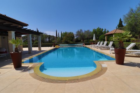 5 bedrooms Villa in Aphrodite Hills, Kouklia, Paphos, No. 39033 26