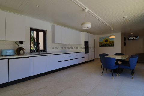 5 bedrooms Villa in Aphrodite Hills, Kouklia, Paphos, No. 39033 10