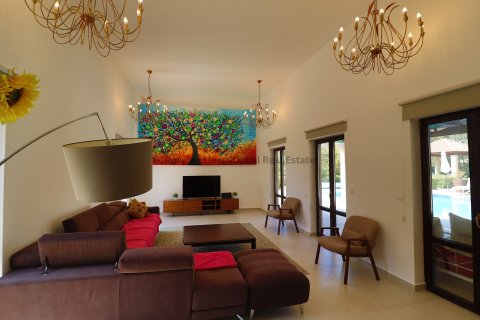 5 bedrooms Villa in Aphrodite Hills, Kouklia, Paphos, No. 39033 7