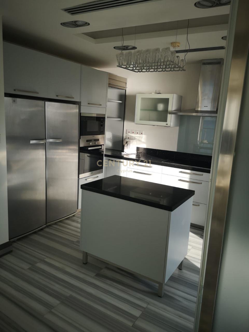 3 bedrooms Apartment in Germasogeia, Limassol, Cyprus No. 53955