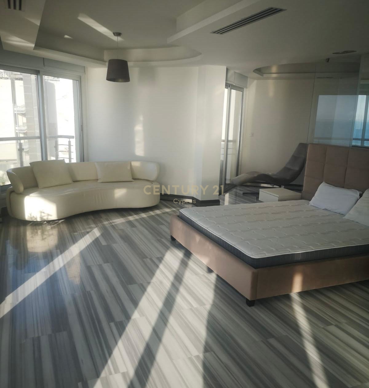 3 bedrooms Apartment in Germasogeia, Limassol, Cyprus No. 53955