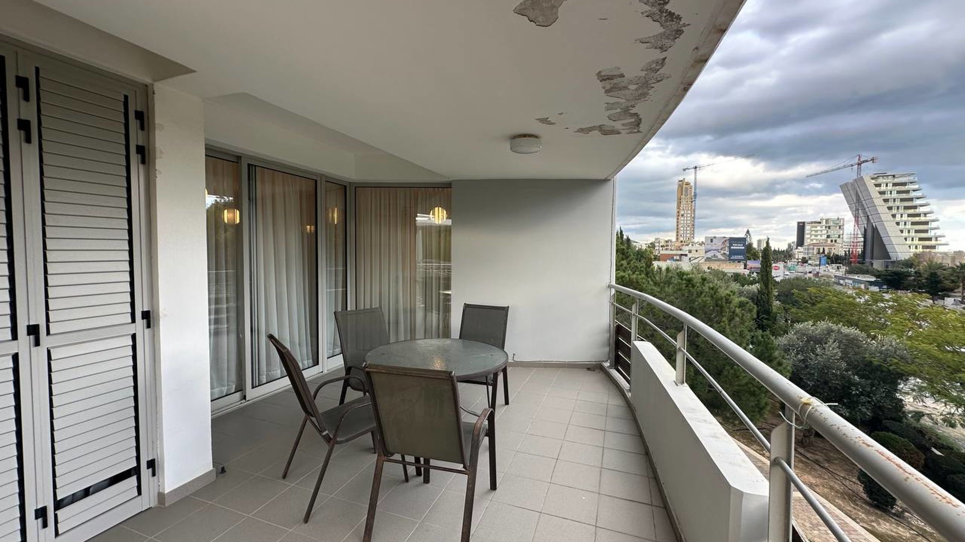 2 bedrooms Apartment in Limassol, Cyprus No. 25503
