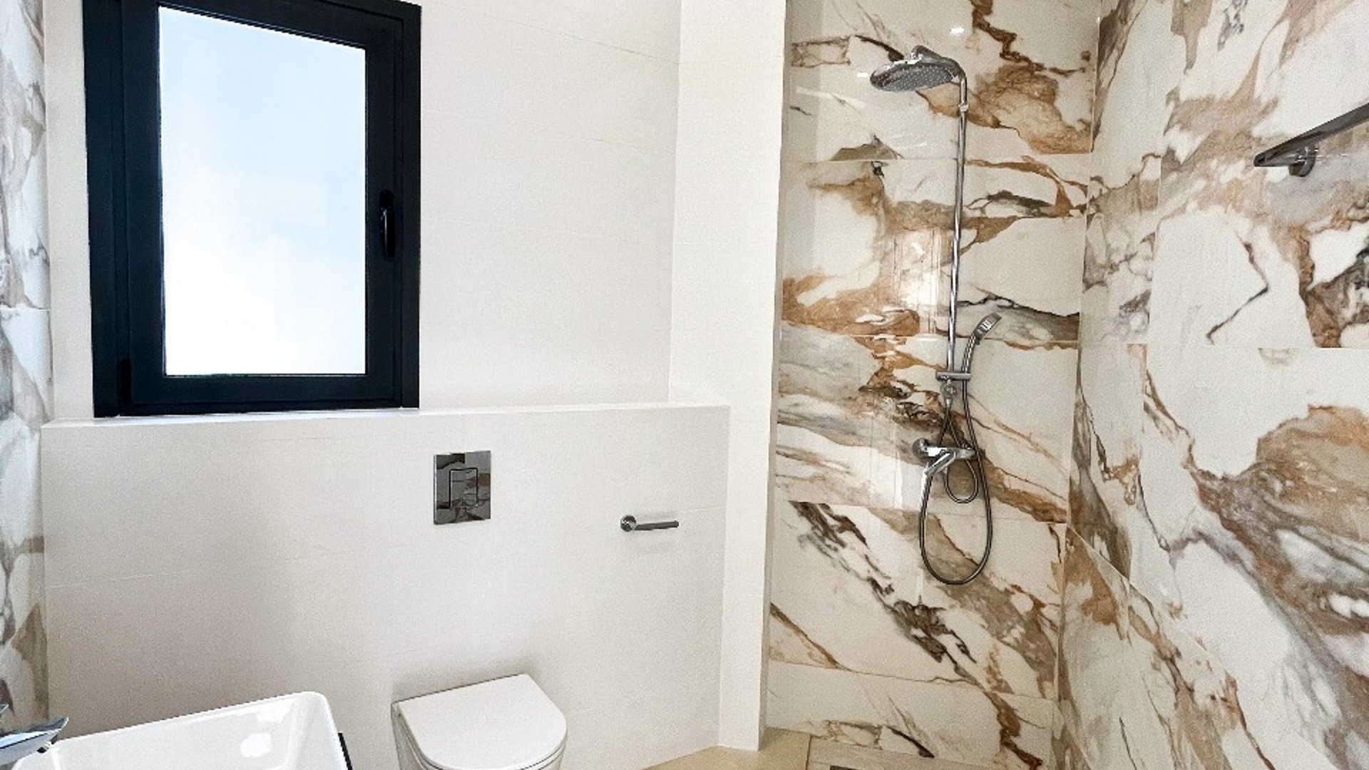 3 chambres Appartement à Limassol, Chypre No. 25502