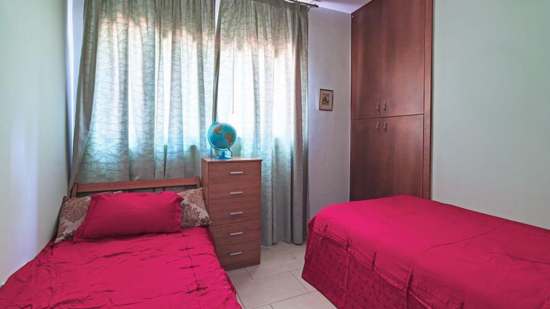 3 bedrooms Townhouse in Limassol, Cyprus No. 28610