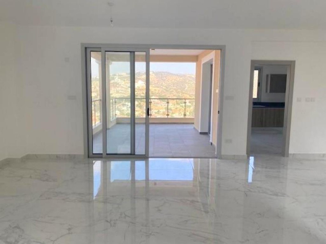 4 bedrooms Villa in Limassol, Cyprus No. 38622