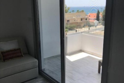 4 bedrooms Apartment in Limassol,  No. 38626