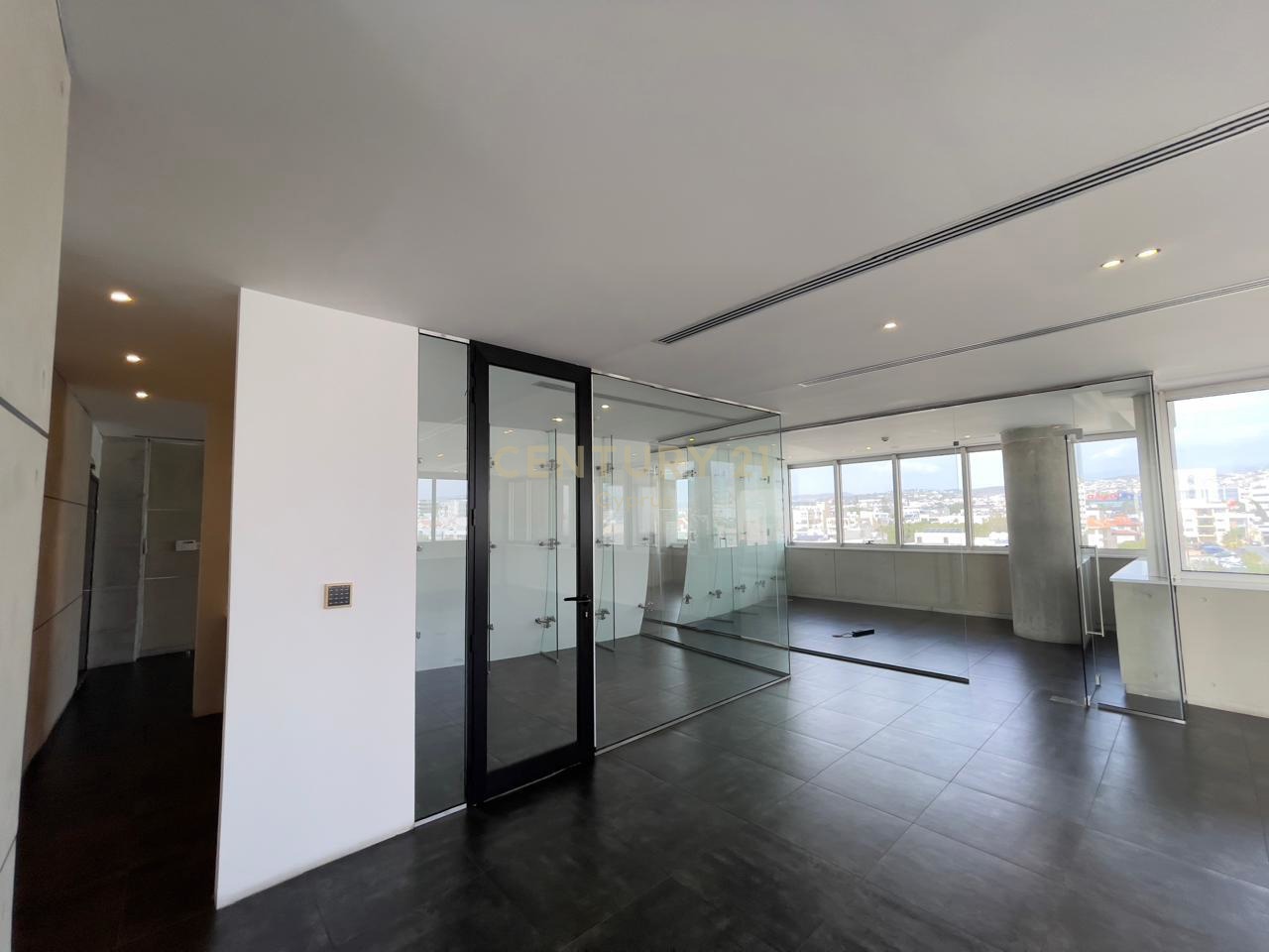 176m2 Office in Limassol, Cyprus No. 53732