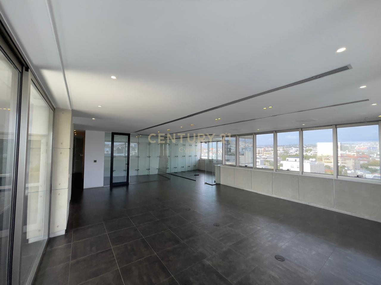 176m2 Office in Limassol, Cyprus No. 53732