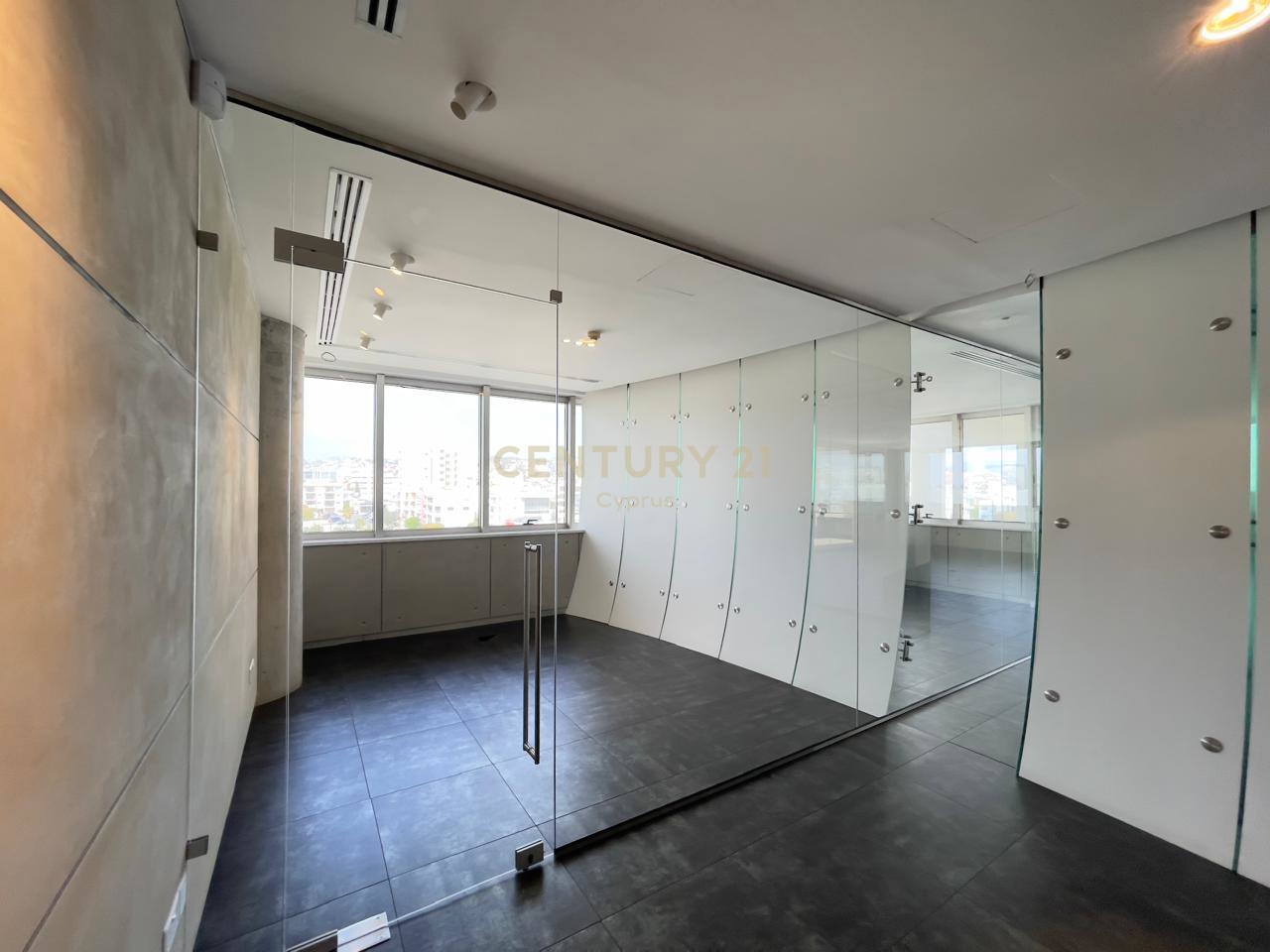 176m2 Office in Limassol, Cyprus No. 53732