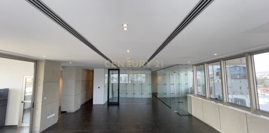 176m2 Bureau à Limassol,  No. 53732