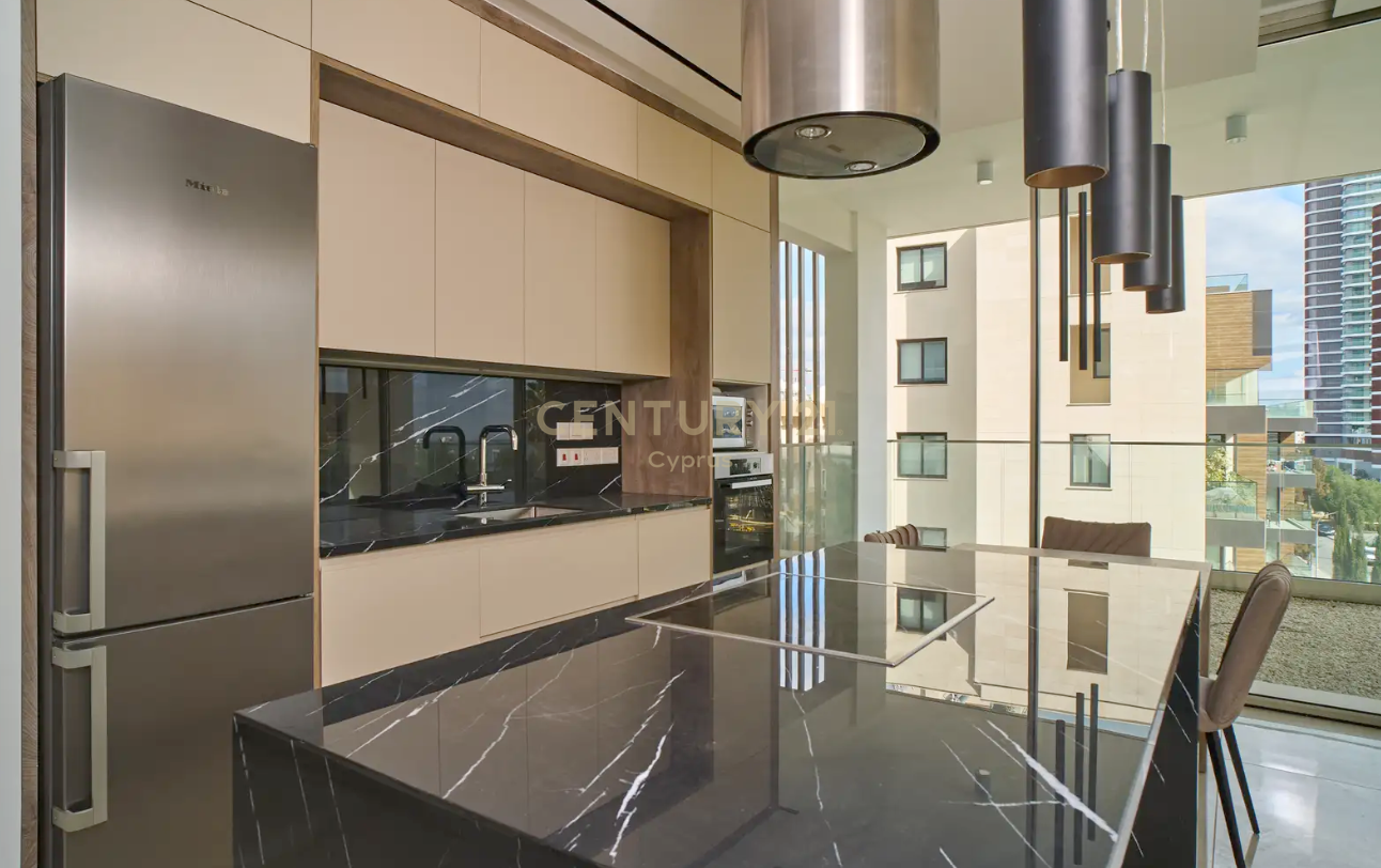 2 bedrooms Apartment in Germasogeia, Limassol, Cyprus No. 53733