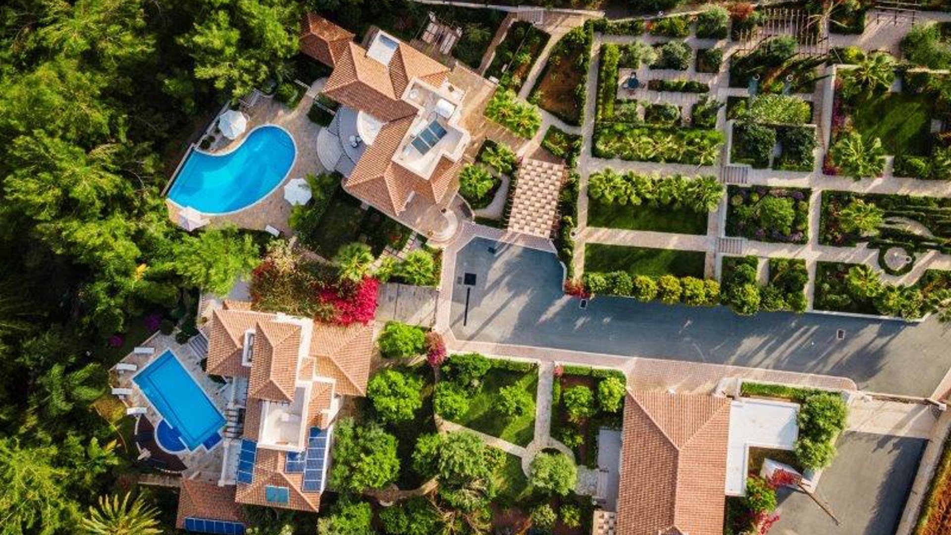 5 bedrooms Villa in Polis, Paphos, Cyprus No. 28260