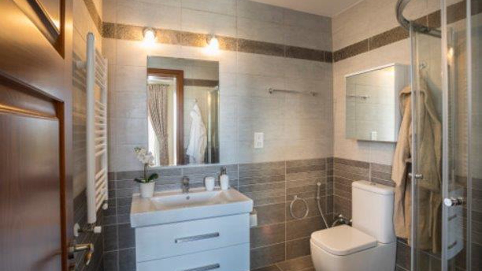 4 bedrooms Villa in Argaka, Paphos, Cyprus No. 28261