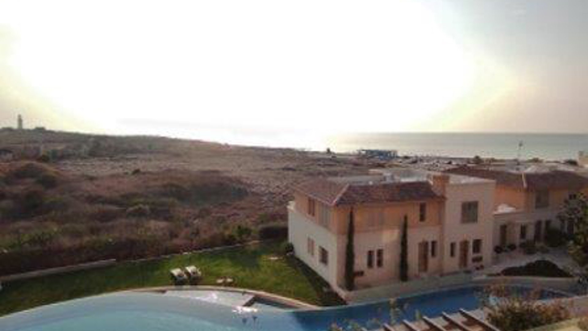 3 bedrooms Apartment in Kato Paphos, Paphos, Cyprus No. 28263
