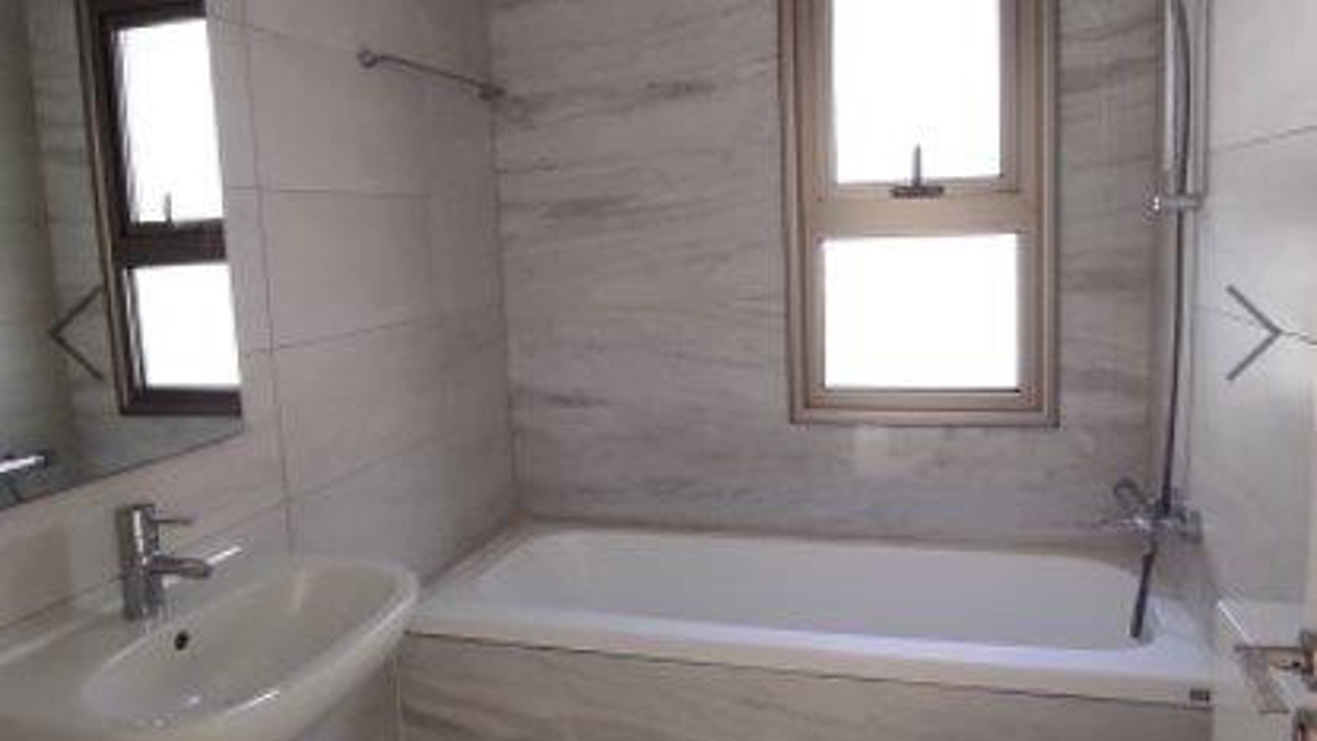 3 bedrooms Apartment in Kato Paphos, Paphos, Cyprus No. 28263