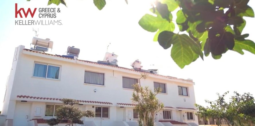 85m2 Maisonette in Paralimni, Ammochostos,  No. 40066