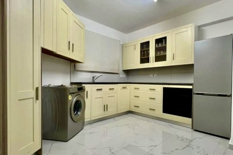 2 bedrooms Apartment in Larnaca, Larnaka,  No. 40072 3