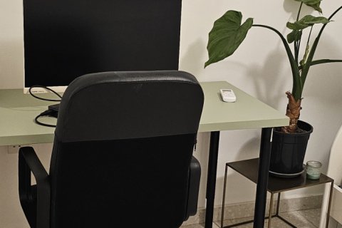 3 bedrooms Apartment in Larnaca, Larnaka,  No. 40070 16