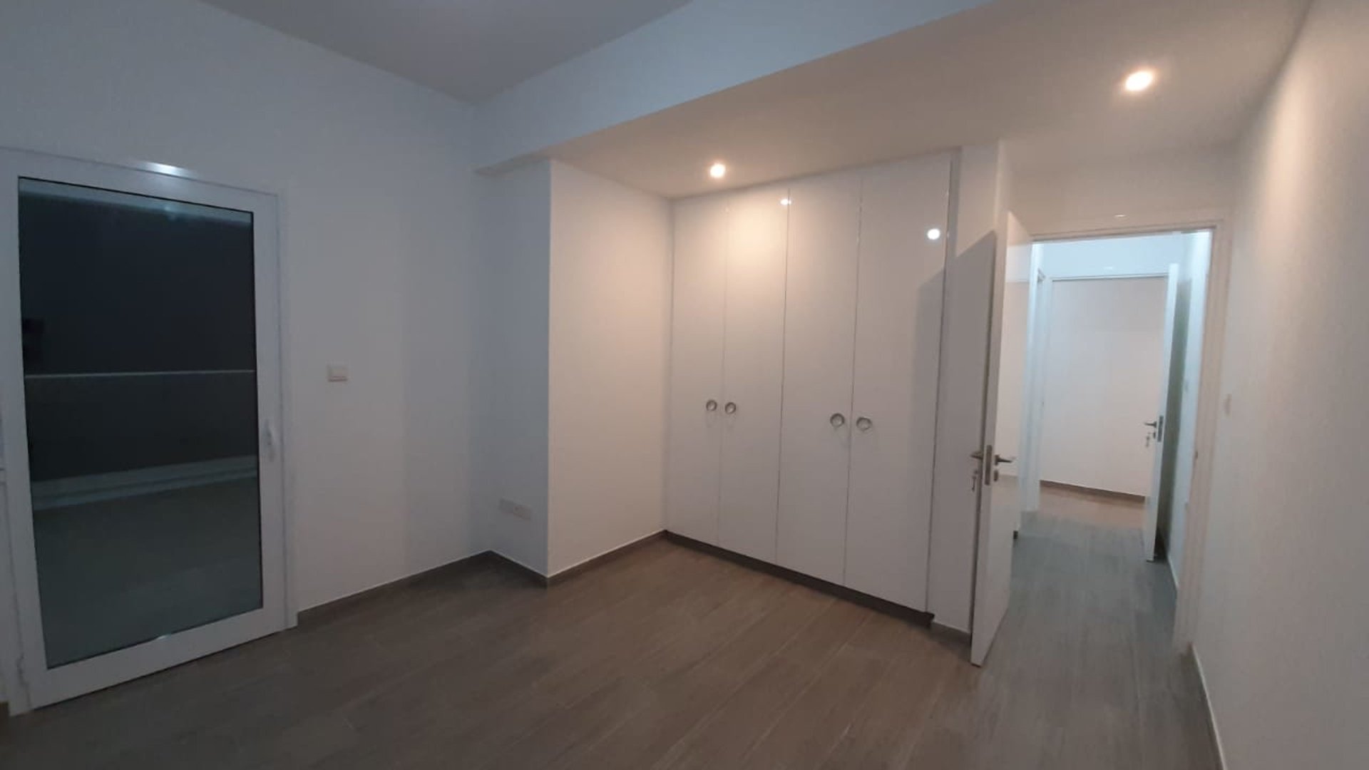 3 bedrooms Penthouse in Germasogeia, Limassol, Cyprus No. 28192