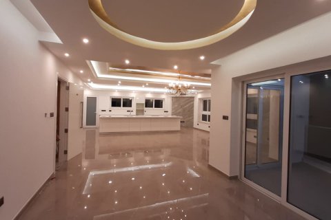 3 bedrooms Penthouse in Germasogeia, Limassol, Cyprus No. 28192