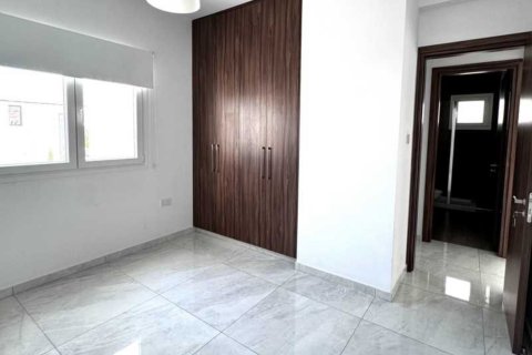 2 bedrooms Apartment in Larnaka,  No. 52008 2