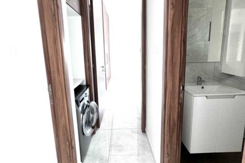 2 bedrooms Apartment in Larnaka,  No. 52008 5