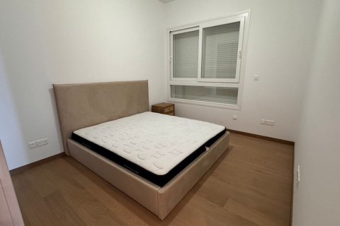 2 bedrooms Apartment in Limassol, No. 49389 5