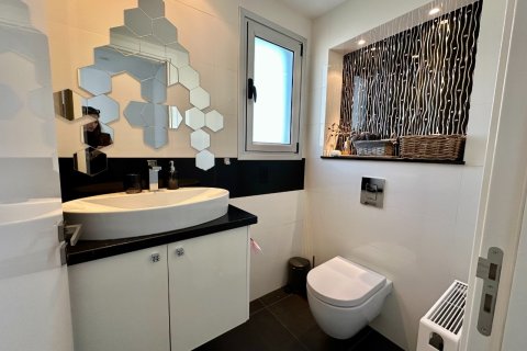 5 bedrooms Villa in Agios Athanasios, Limassol,  No. 6647 6