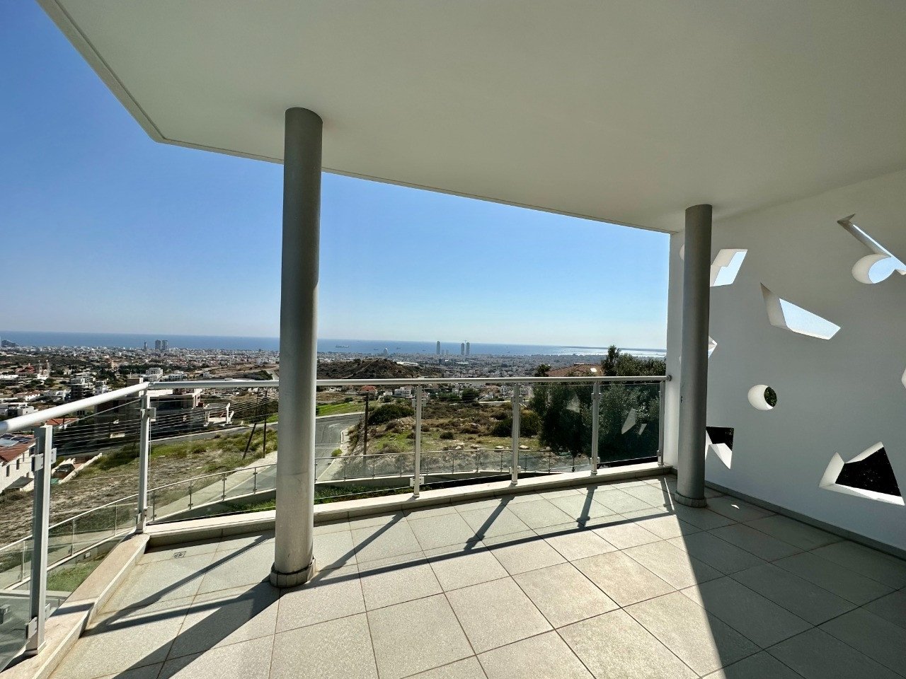 5 bedrooms Villa in Agios Athanasios, Limassol, Cyprus No. 6647