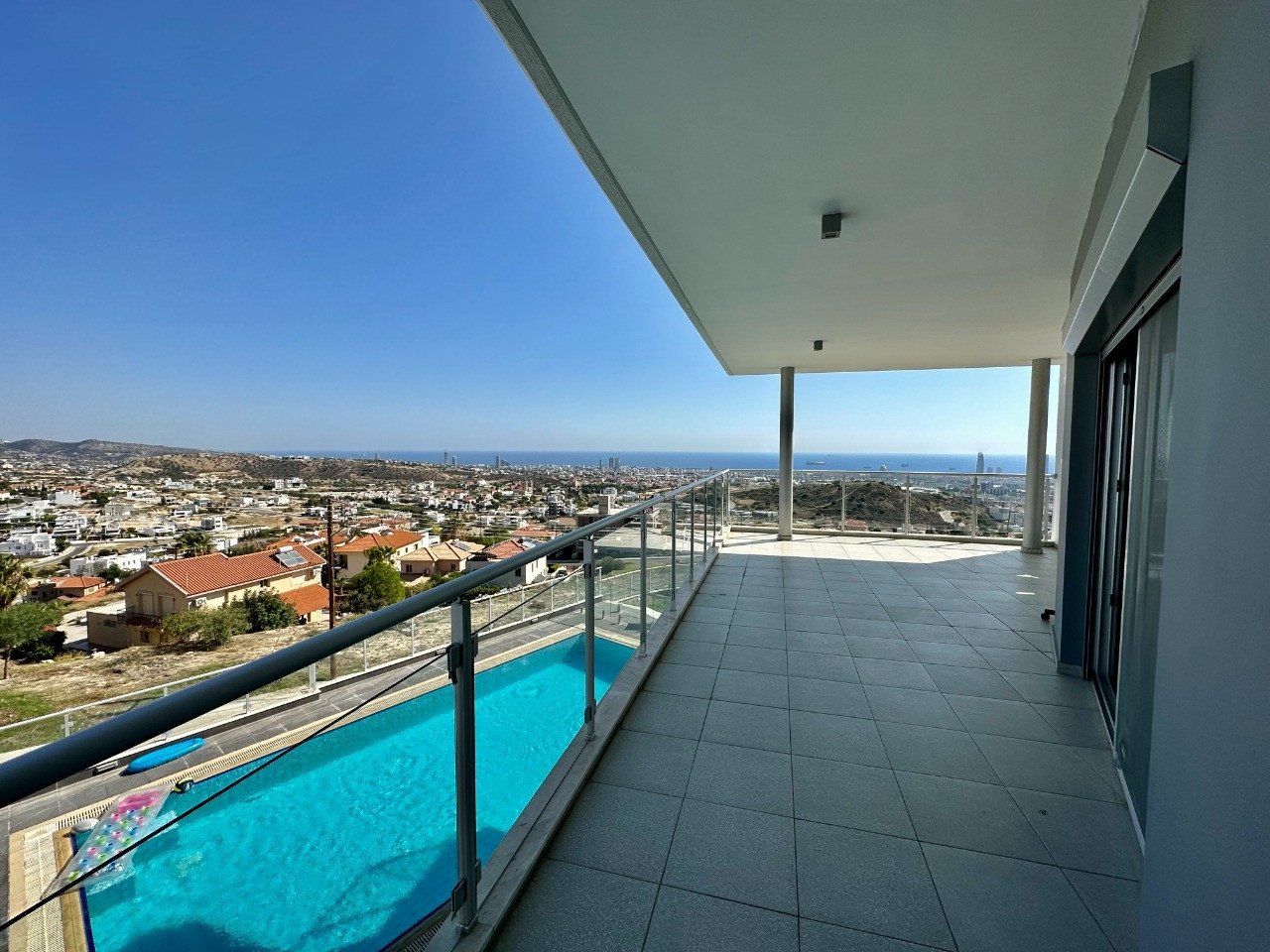5 bedrooms Villa in Agios Athanasios, Limassol, Cyprus No. 6647
