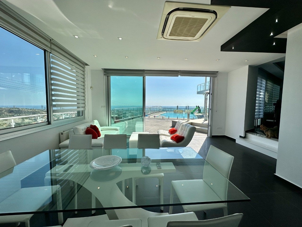 5 bedrooms Villa in Agios Athanasios, Limassol, Cyprus No. 6647