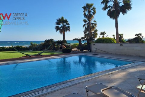 4 bedrooms Villa in Softades, Larnaka,  No. 40325 22