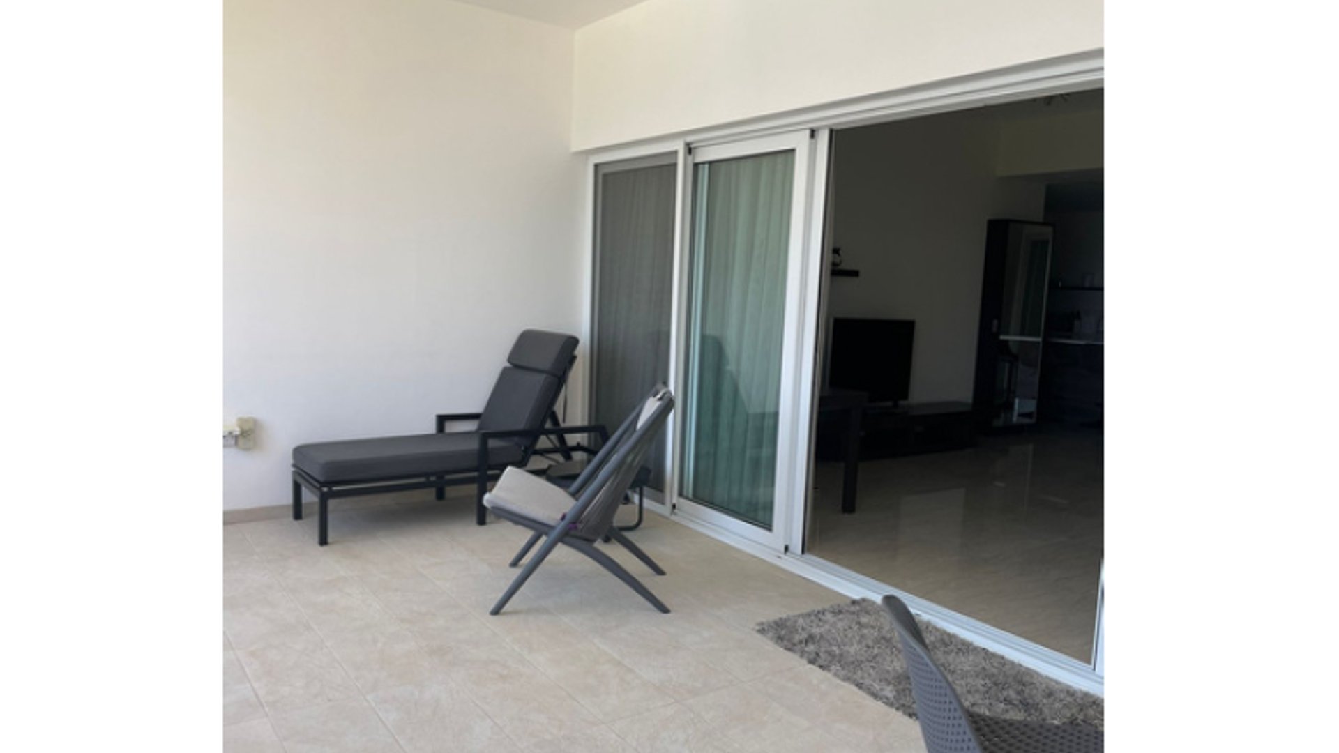 2 bedrooms Apartment in Limassol, Cyprus No. 28995