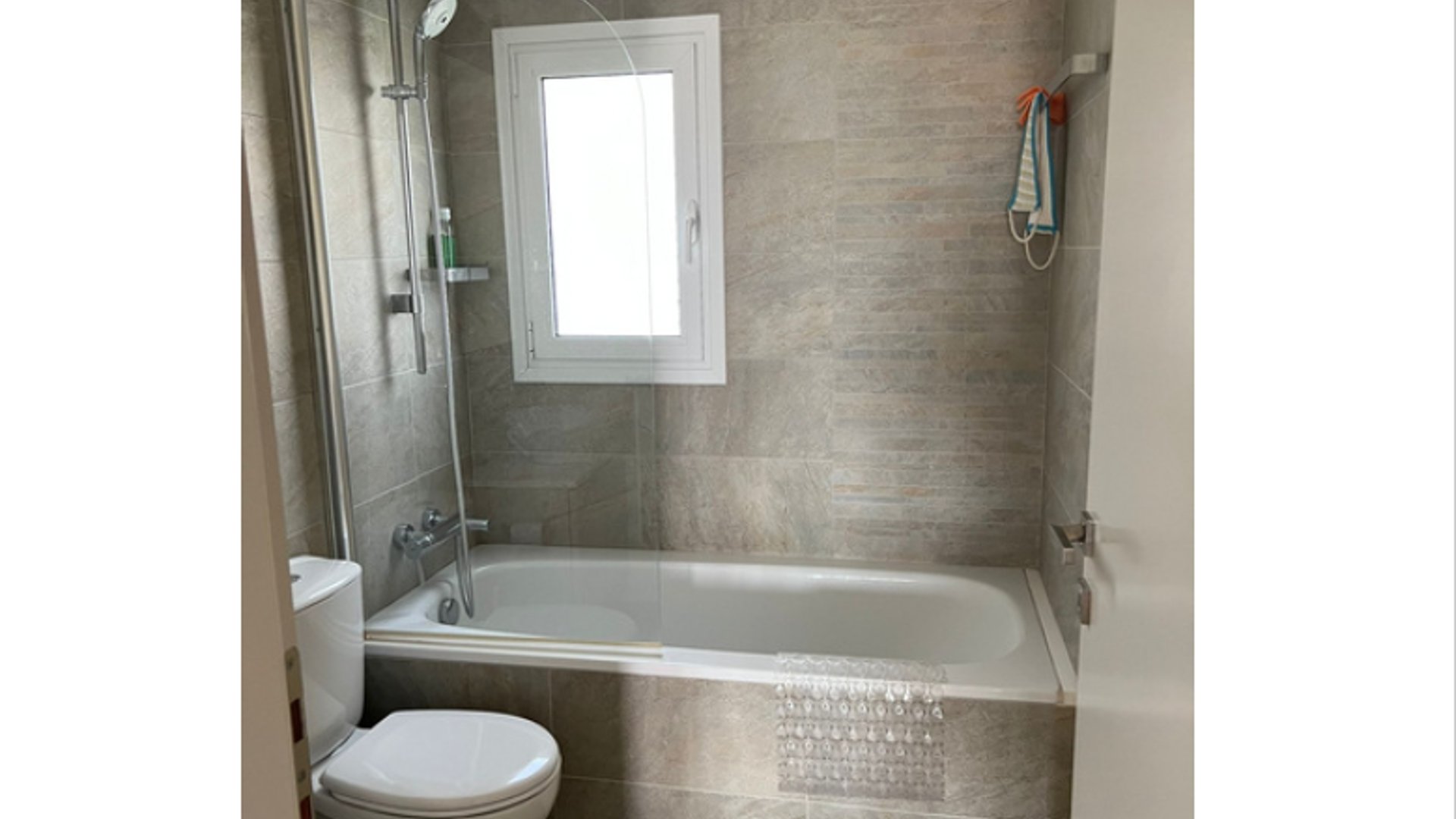 2 bedrooms Apartment in Limassol, Cyprus No. 28995