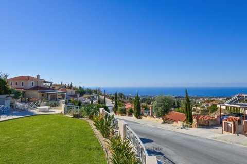 3 bedrooms Villa in Tala, Paphos,  No. 7920 3