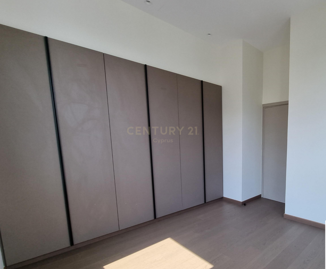 2 bedrooms Apartment in Parekklisia, Limassol, Cyprus No. 27607