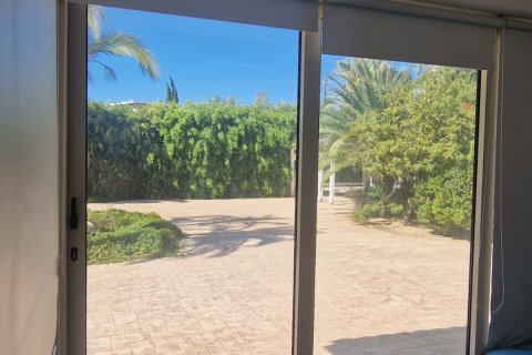 4 bedrooms Villa in Pervolia, Larnaka,  No. 40605 21