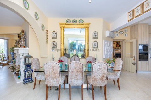 6 bedrooms Villa in Frenaros, Ammochostos, No. 54628 9