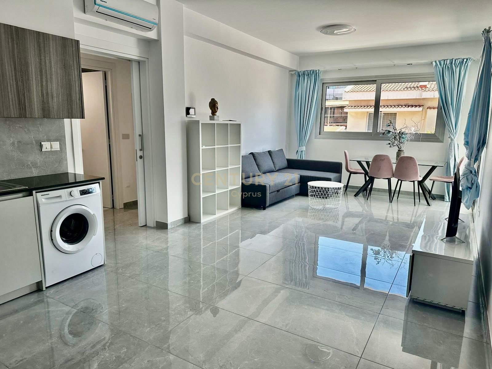 2 bedrooms Apartment in Limassol, Cyprus No. 55156
